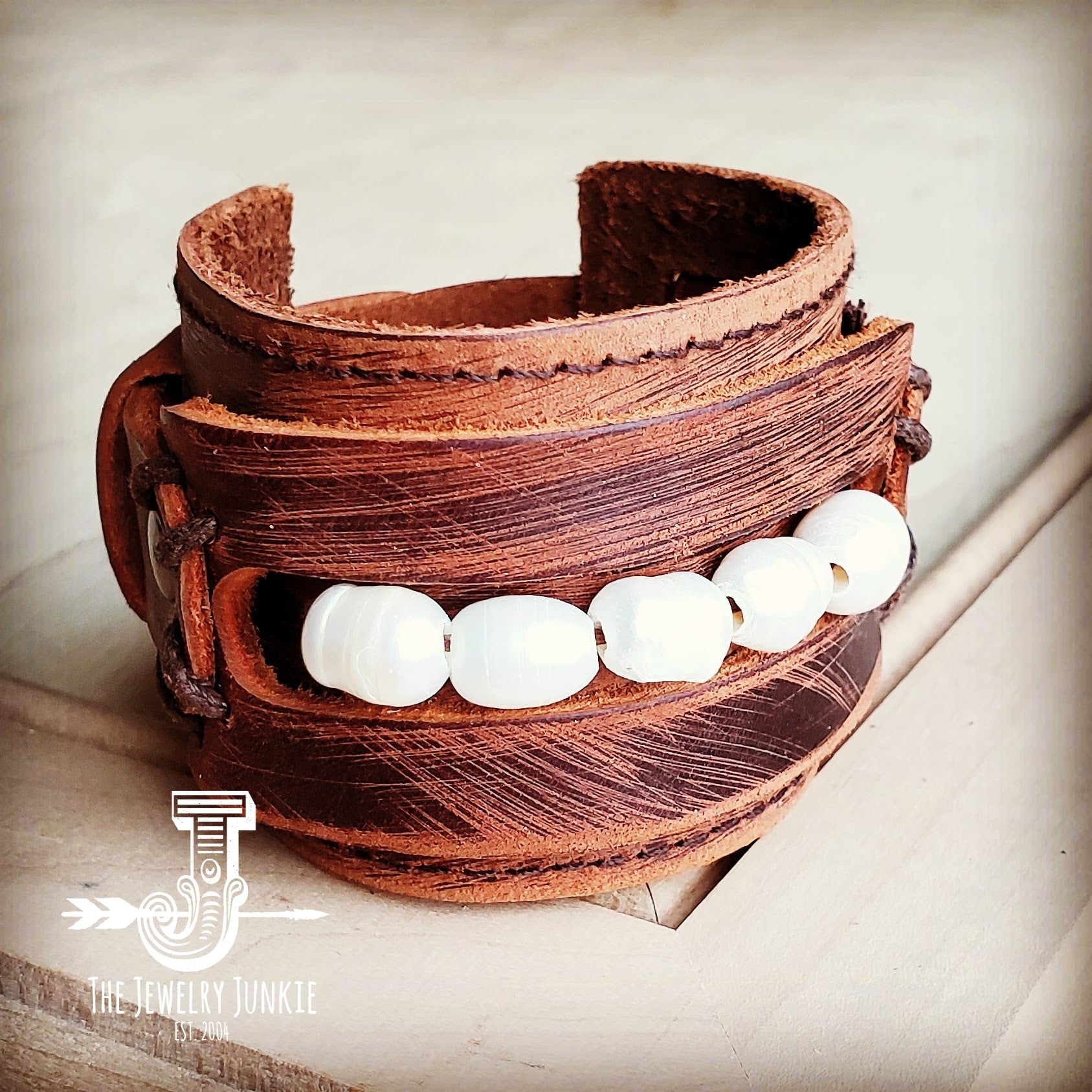 Genuine Leather Wide Cuff with Genuine Freshwater Pearls 004Y-0
