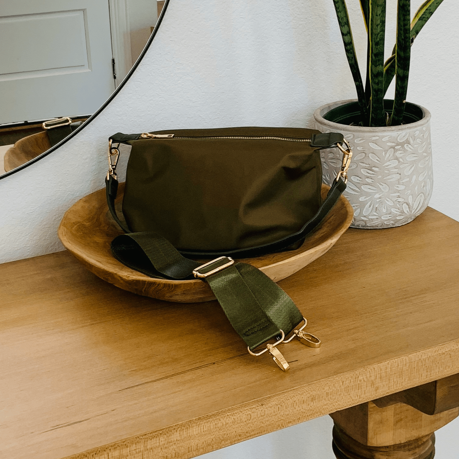 Everly Crossbody-9