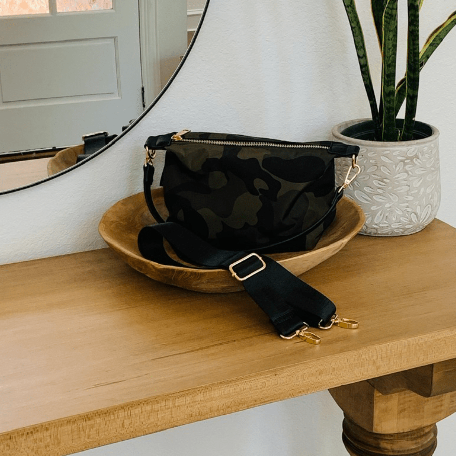 Everly Crossbody-5